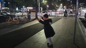 一分钟跳绳180下视频